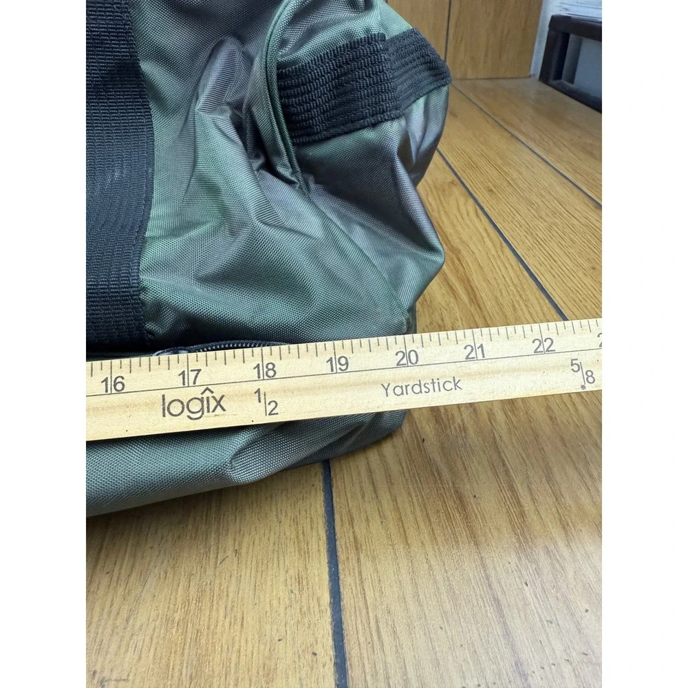 Vintage Team Nordica Duffel Bag Green Black Sports Gym Travel‎ Weekender Bag